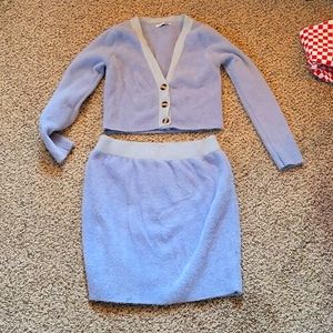 Fuzzy matching skirt set -- size XL